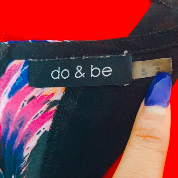 Colorful pattern Statement Top - Picture 3 of 3